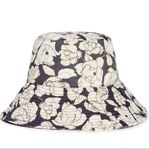 Nanushka bucket hat
